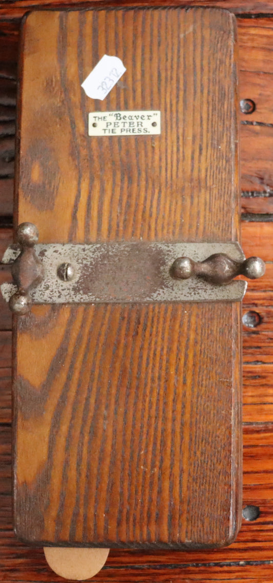 Vintage “Beaver” Peter Tie Press – Wooden Cravat Presser