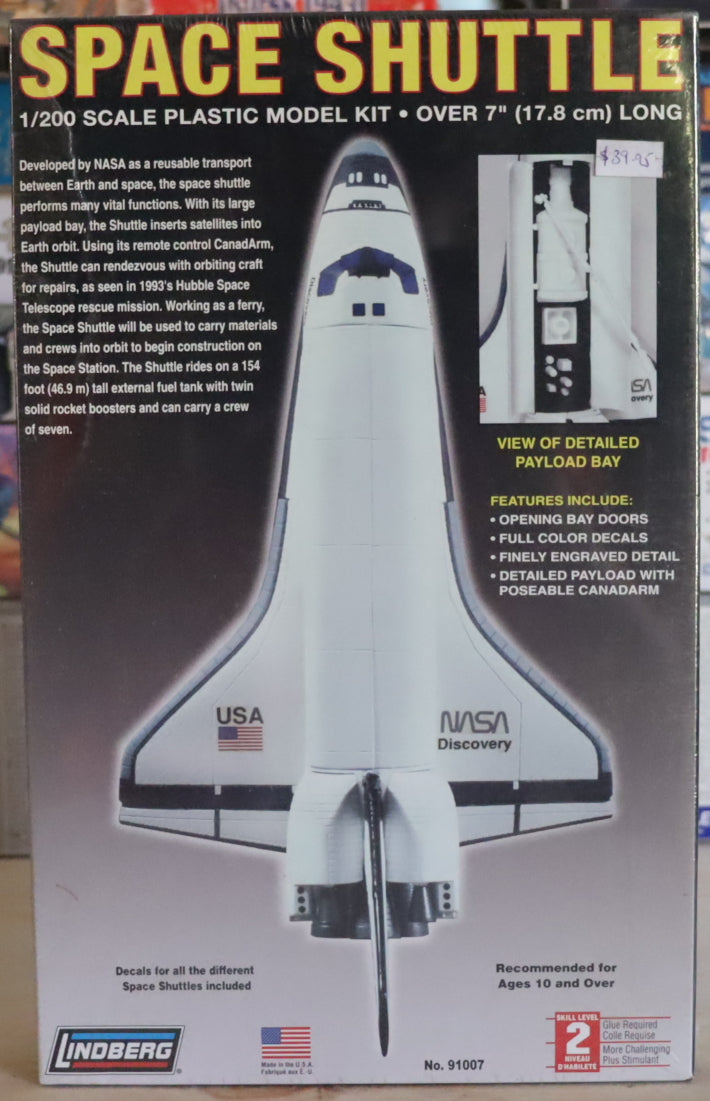 NASA Space Shuttle Discovery – 1/200 Scale Plastic Model Kit by Lindberg