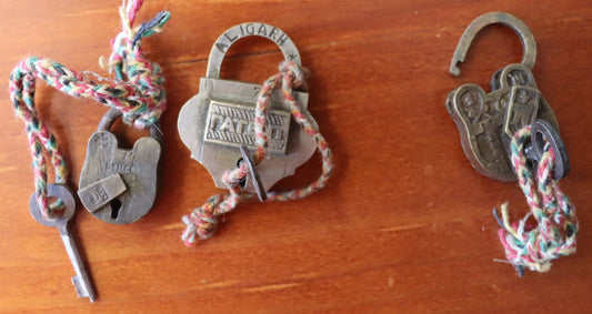 Set of 3 Vintage Brass Padlocks with Keys – Aligarh & Secure India