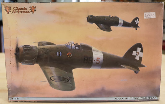 Macchi C.200 “Saetta” 1:48 Model Kit