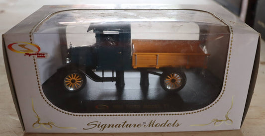 1923 Ford Model TT 1:32 - Signature Models
