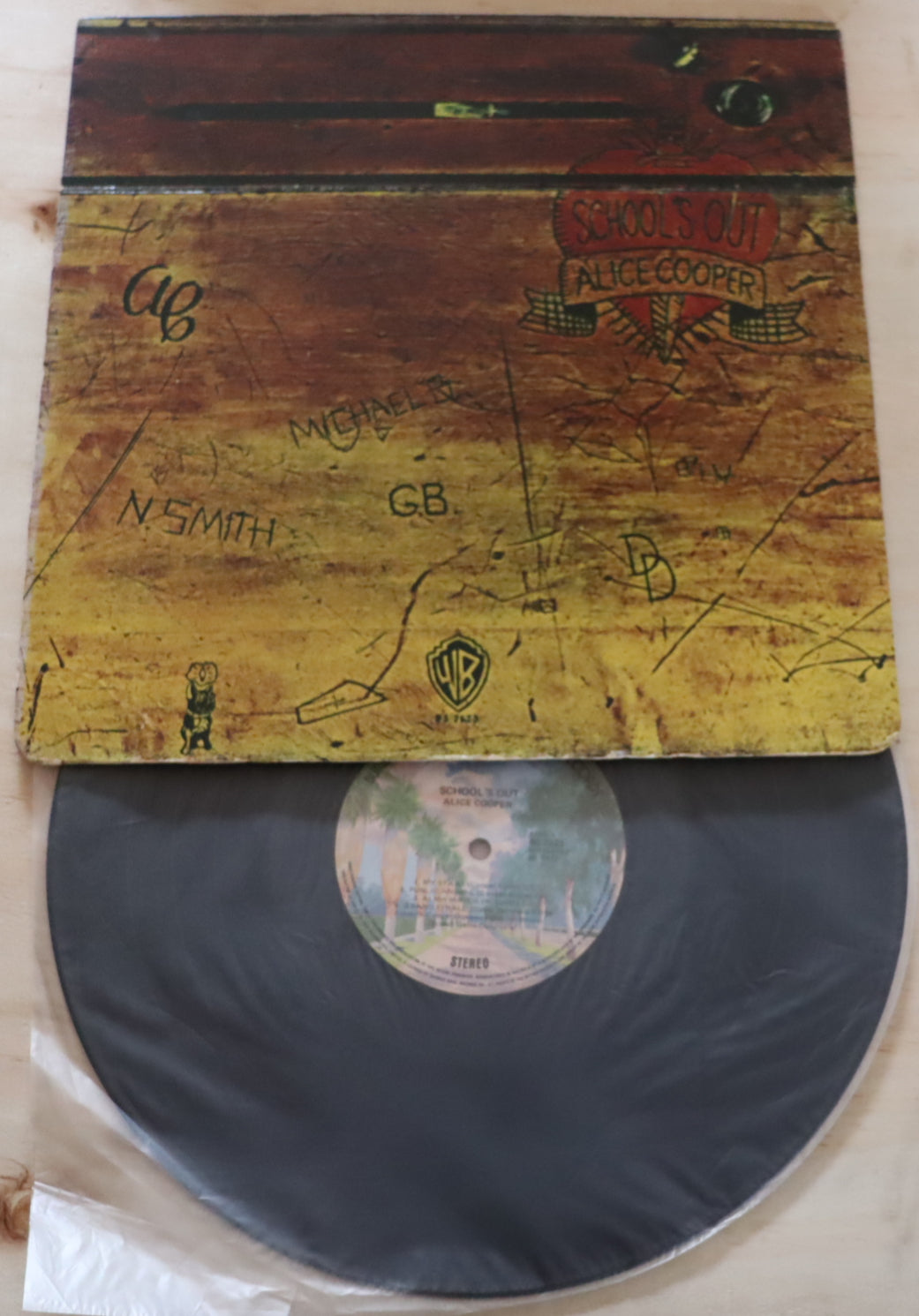 Alice Cooper – School’s Out