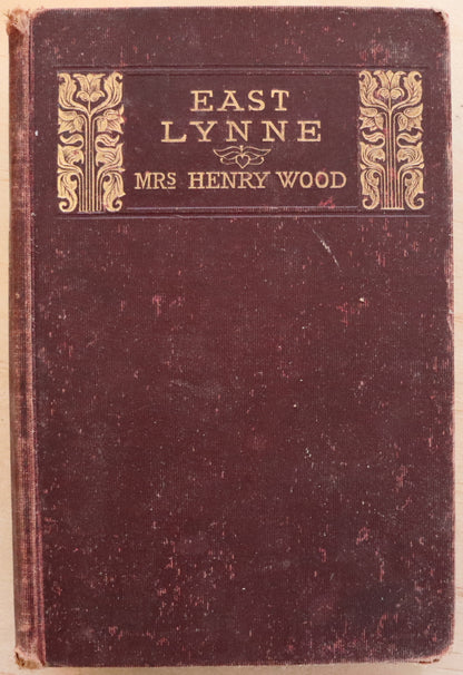 East Lynne by Mrs. Henry Wood