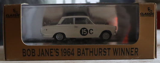 Classic Carlectables 1:43 Ford Cortina GT #15C – Bob Jane & George Reynolds – 1964 Bathurst Winner – Diecast Model Car – Limited Edition