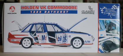 Classic Carlectables 1:18 Holden VK Commodore #05 – 1985 Bathurst HDT Peter Brock / David Oxton – Diecast Model Car